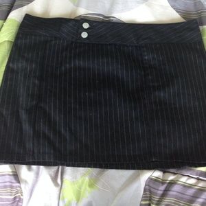 Cute pin strip Dickie skirt